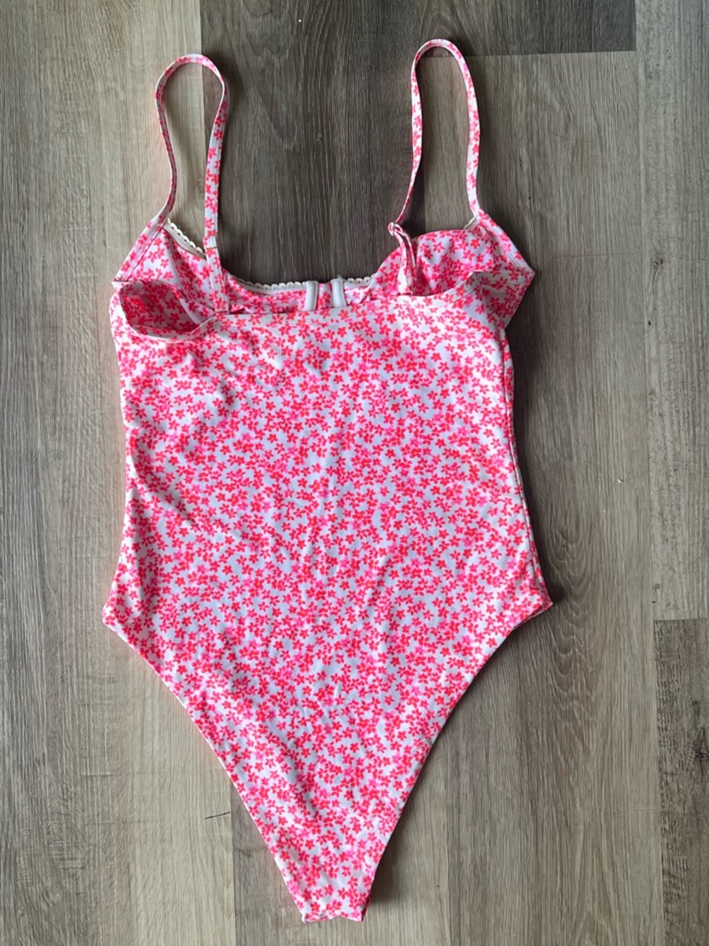 Kulani Kinis Decorative Underwire Cheeky One-Piece Floral size Large - Picture 6 of 11